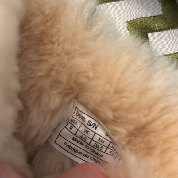 Ugg snow booties  for baby 6-12 Months - Picture 5 of 7